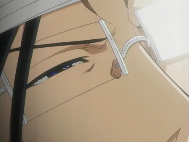 Otaku Gallery  / Anime e Manga / Bleach / Screen Shots / Episodi / 071 - Il momento dello scontro - Un mano malvagia si avvicina al Quincy / 147.jpg